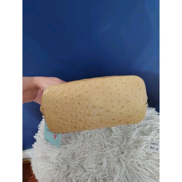 HOBO Ostrich Crossbody Bag - Camel Color New Purse Handbag purse - Picture 8 of 8